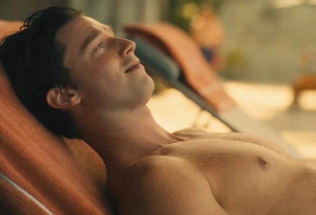 Фото из сериала Белый лотос 3 сезон 1 серия